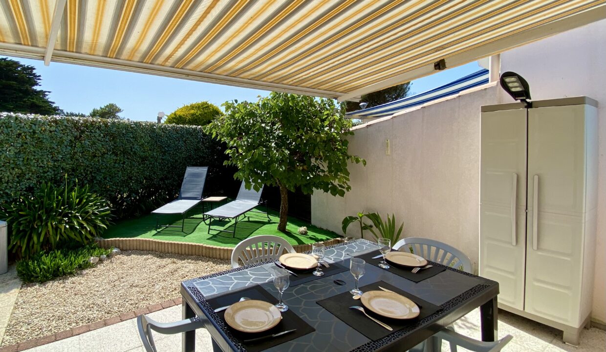 300m-de-la-plage-des-Dunes-Resi.-Les-Oceanides-avec-piscine-et-terrains-de-tennis-collectifs-maisonnette-4-pers.-WIFI-12