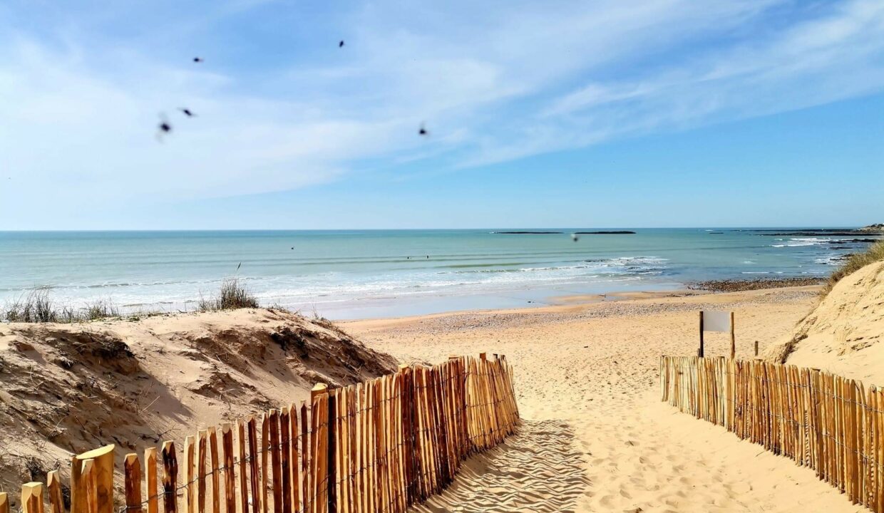 300m-de-la-plage-des-Dunes-Resi.-Les-Oceanides-avec-piscine-et-terrains-de-tennis-collectifs-maisonnette-4-pers.-WIFI-19