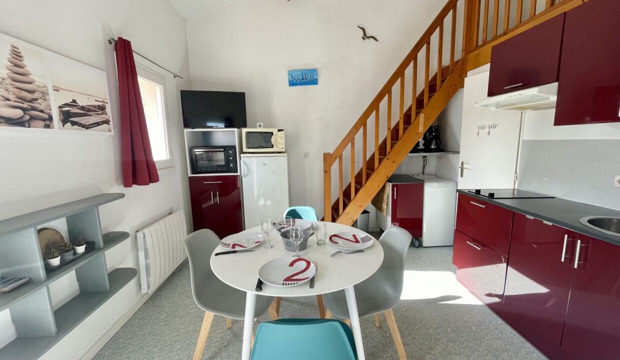 300m-de-la-plage-des-Dunes-Resi.-Les-Oceanides-avec-piscine-et-terrains-de-tennis-collectifs-maisonnette-4-pers.-WIFI-3