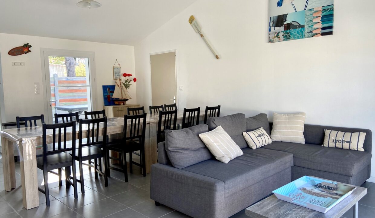 BELLE-MAISON-TOUT-CONFORT-PROXIMITE-ANIMATIONS-COMMERCES-ET-PLAGE-DE-LA-PAREE-WIFI-3