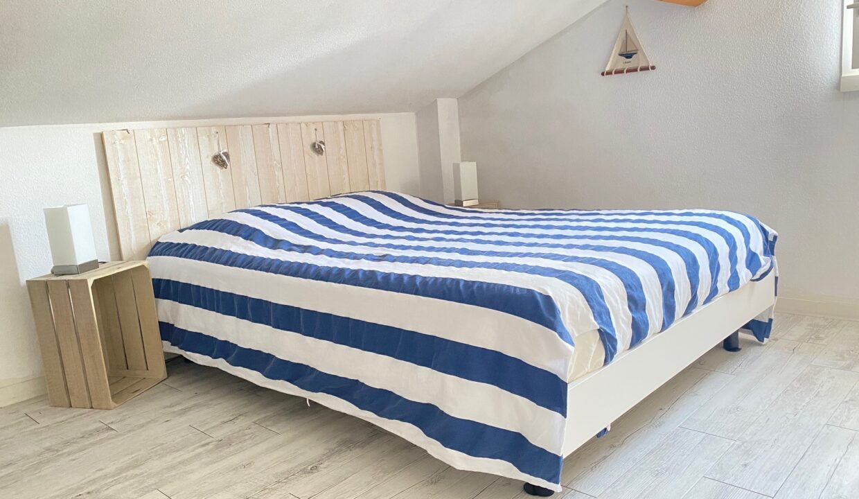 EN-RESIDENCE-AVEC-PISCINE-ext.-NON-CHAUFFEE-ET-TENNIS-COLLECTIFS-A-300m-DE-LA-PLAGE-DE-LA-NORMANDELIERE-9