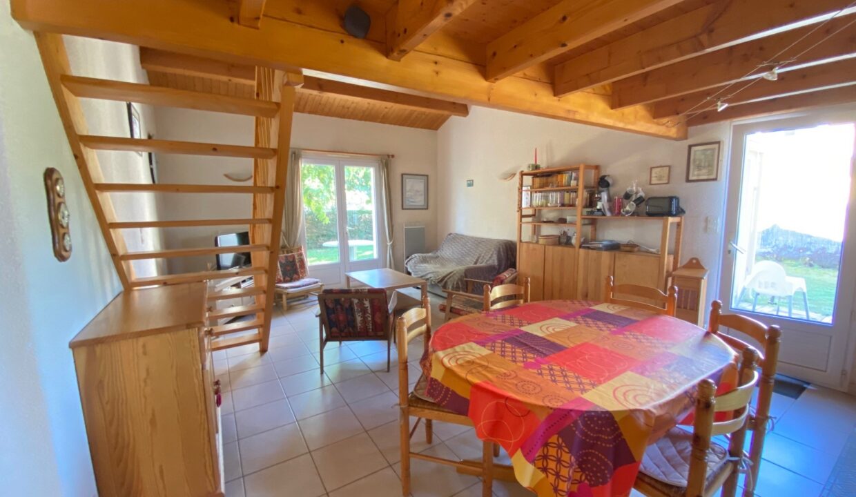 JOLIE-MAISON-DE-VACANCES-PROCHE-MER-ET-CENTRE-VILLE-Animaux-bienvenus-3
