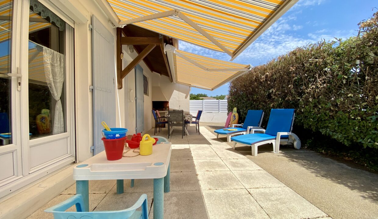 maison de pays 3 chambres (5 couchages) avec jardin clos & parking - WIFI