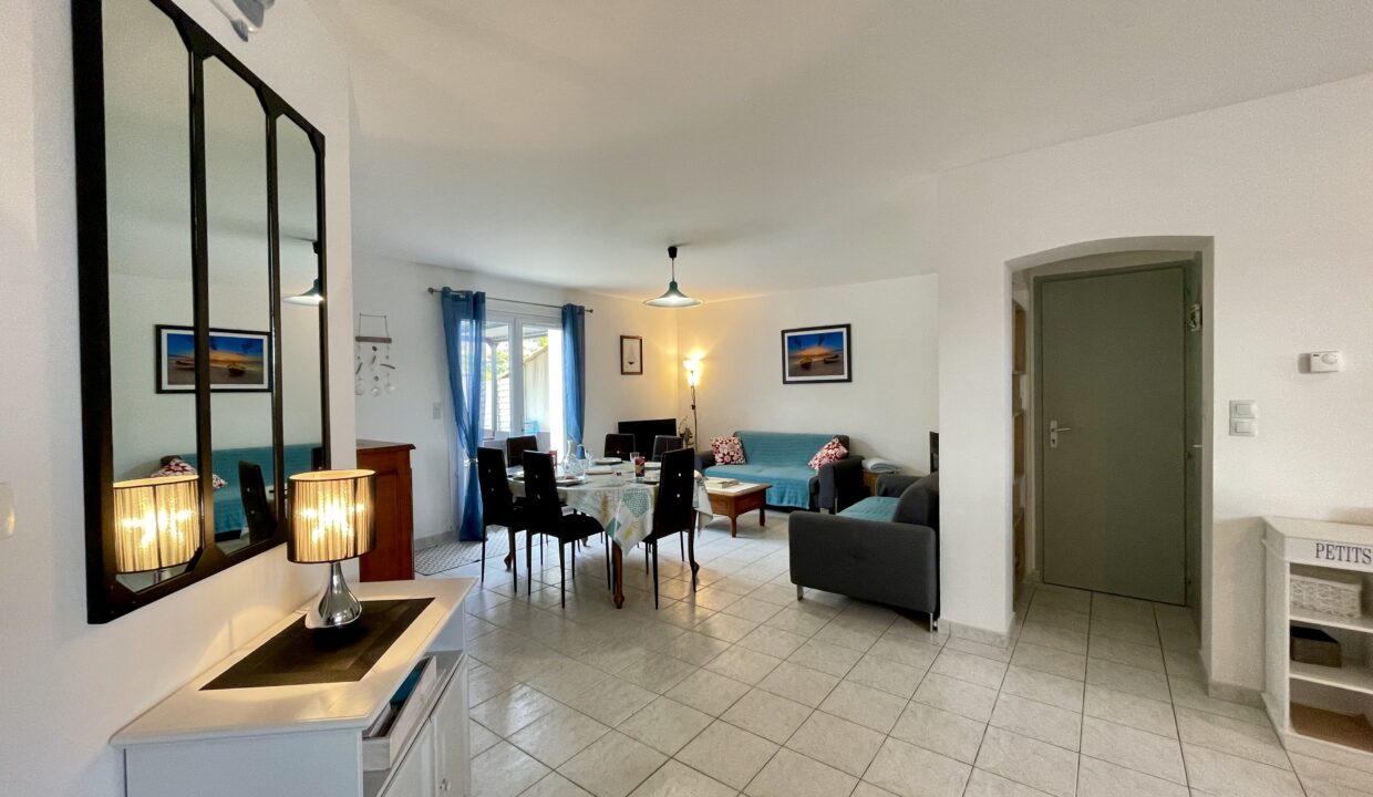LA-PAREE-400m-plage-maison-3-chambres-6-couchages-avec-jardin-clos-2-parkings-Acces-WIFI-Animaux-bienvenus-10