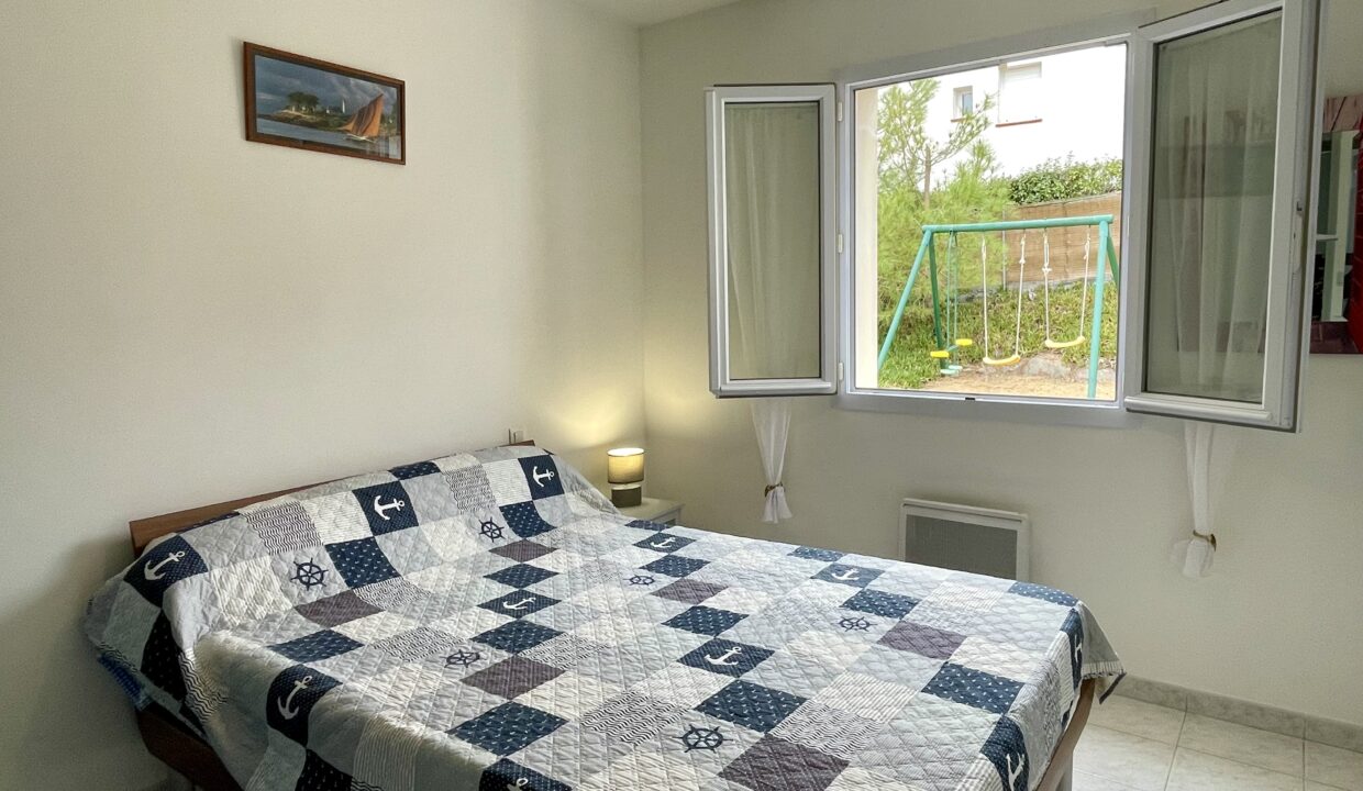 LA-PAREE-400m-plage-maison-3-chambres-6-couchages-avec-jardin-clos-2-parkings-Acces-WIFI-Animaux-bienvenus-19