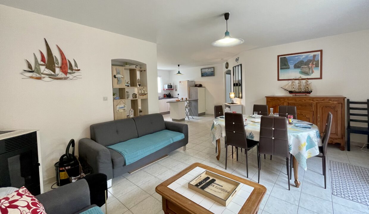 LA-PAREE-400m-plage-maison-3-chambres-6-couchages-avec-jardin-clos-2-parkings-Acces-WIFI-Animaux-bienvenus-3