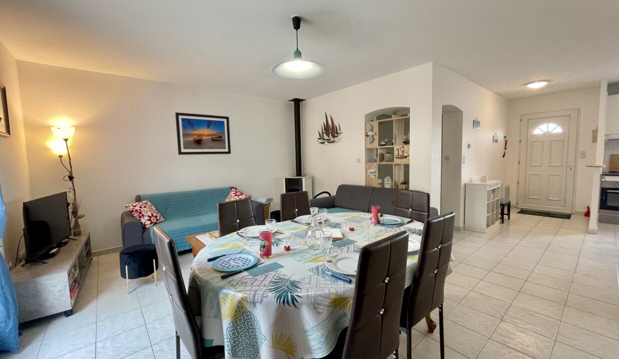 LA-PAREE-400m-plage-maison-3-chambres-6-couchages-avec-jardin-clos-2-parkings-Acces-WIFI-Animaux-bienvenus-4