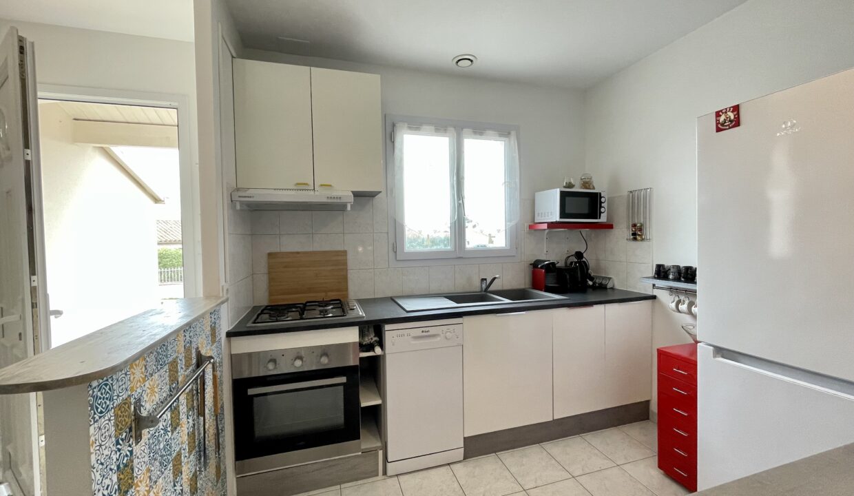LA-PAREE-400m-plage-maison-3-chambres-6-couchages-avec-jardin-clos-2-parkings-Acces-WIFI-Animaux-bienvenus-6