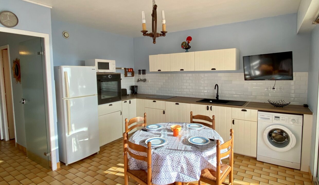 LA-SAUZAIE-APPARTEMENT-RDC-VUE-SUR-MER-Animaux-bienvenus-3