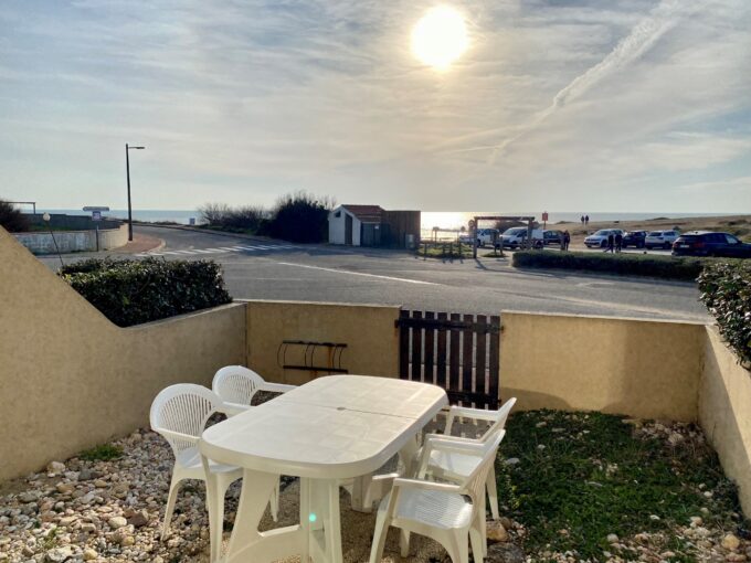 LA SAUZAIE - APPARTEMENT RDC VUE SUR MER - Animaux bienvenus !