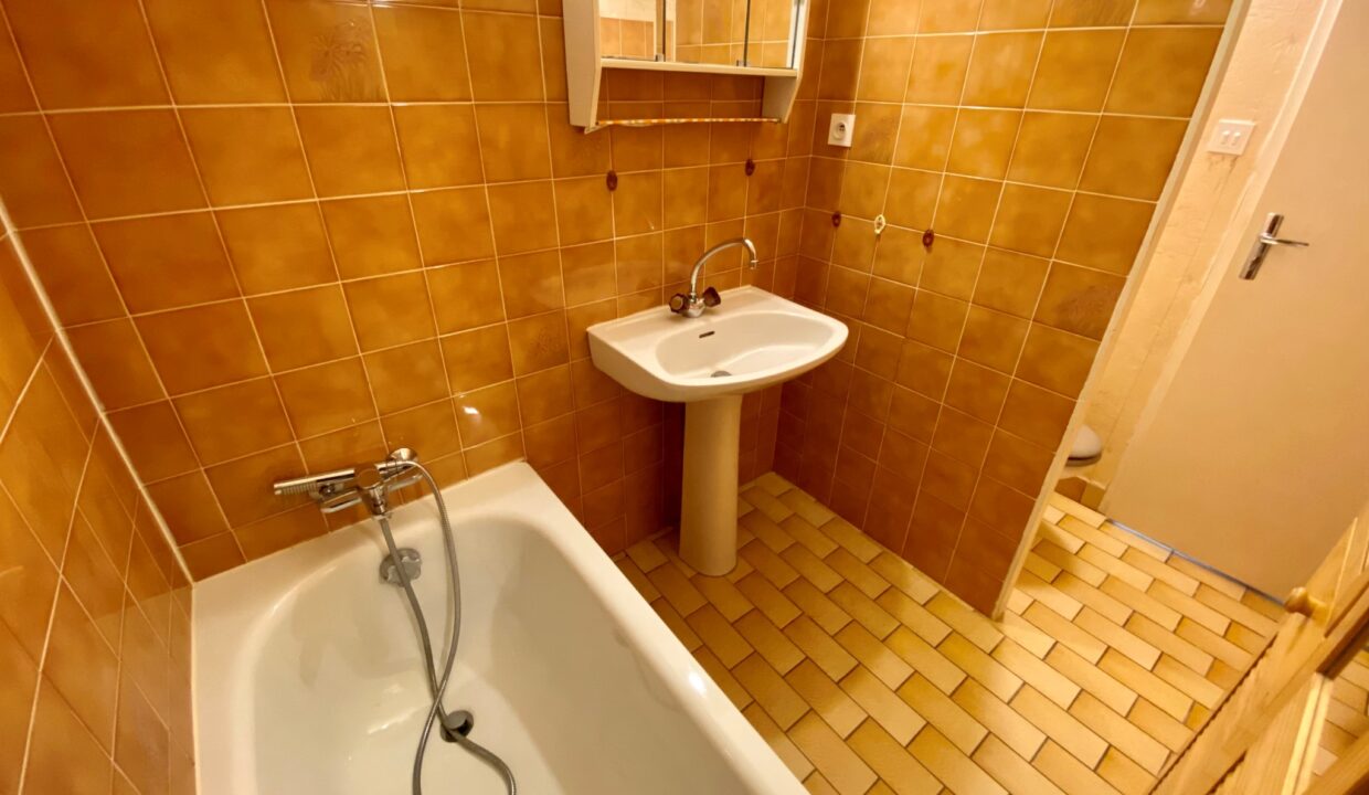 LA-SAUZAIE-APPARTEMENT-RDC-VUE-SUR-MER-Animaux-bienvenus-7