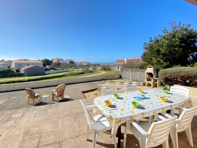 LA SAUZAIE - MAISON SITUEE A 400M DE LA PLAGE - TERRASSE DE 100M² AVEC VUE MER - Animaux bienvenus !