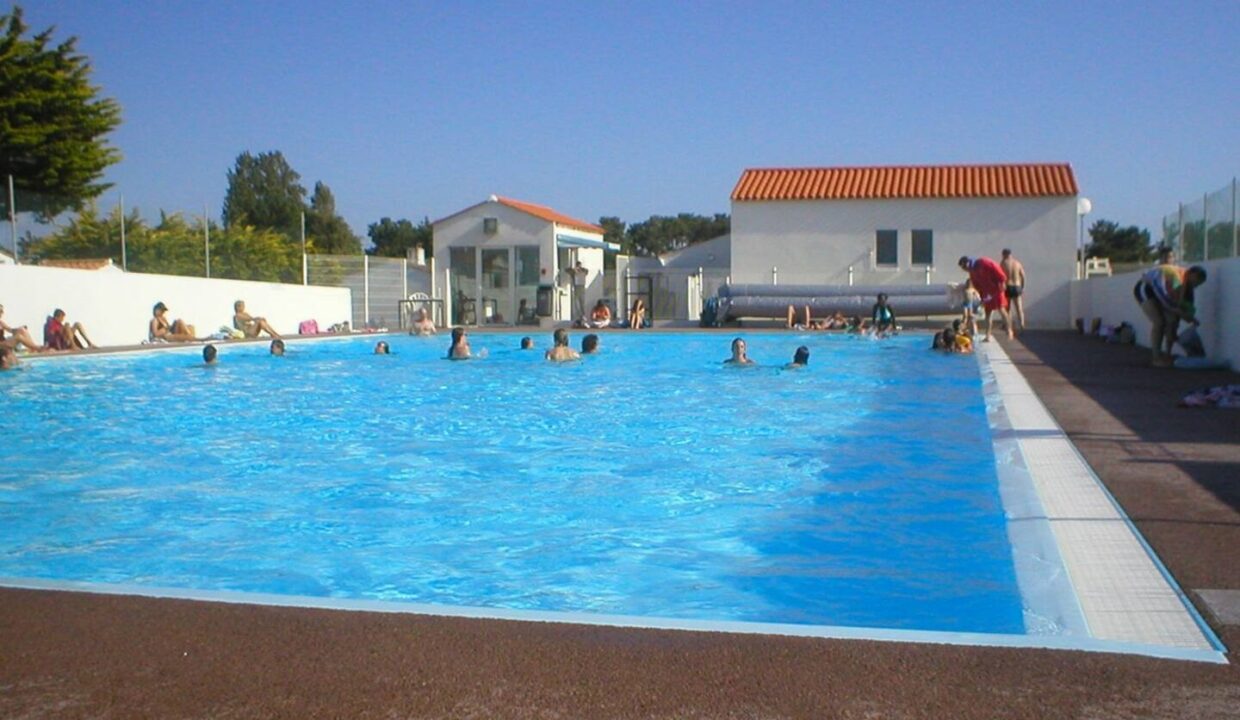 LES-FERMES-MARINES-TYPE-2-PISCINE-CHAUFFEE-ET-TENNIS-COLLECTIFS-COMMERCES-ET-BORD-DE-MER-A-PROXIMITE-12