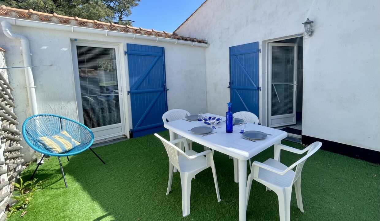 LES-FERMES-MARINES-TYPE-3-ACCES-WIFI-PISCINE-CHAUFFEE-ET-TENNIS-COLLECTIFS-COMMERCES-ET-BORD-DE-MER-A-PROXIMITE-19
