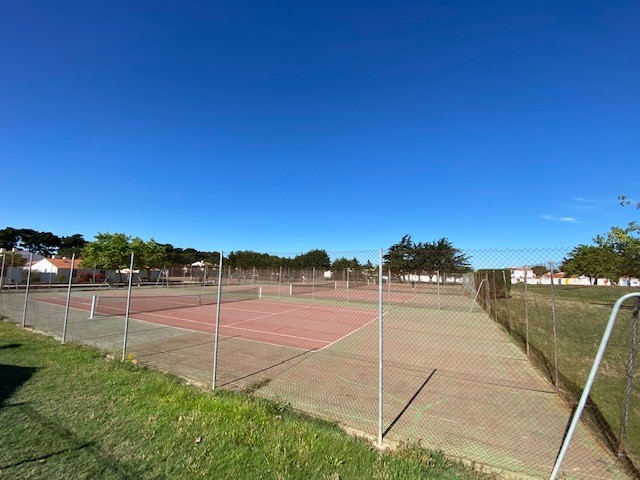 LES-FERMES-MARINES-TYPE-3-ETAGE-PISCINE-CHAUFFEE-ET-TENNIS-COLLECTIFS-COMMERCES-ET-BORD-DE-MER-A-PROXIMITE-16