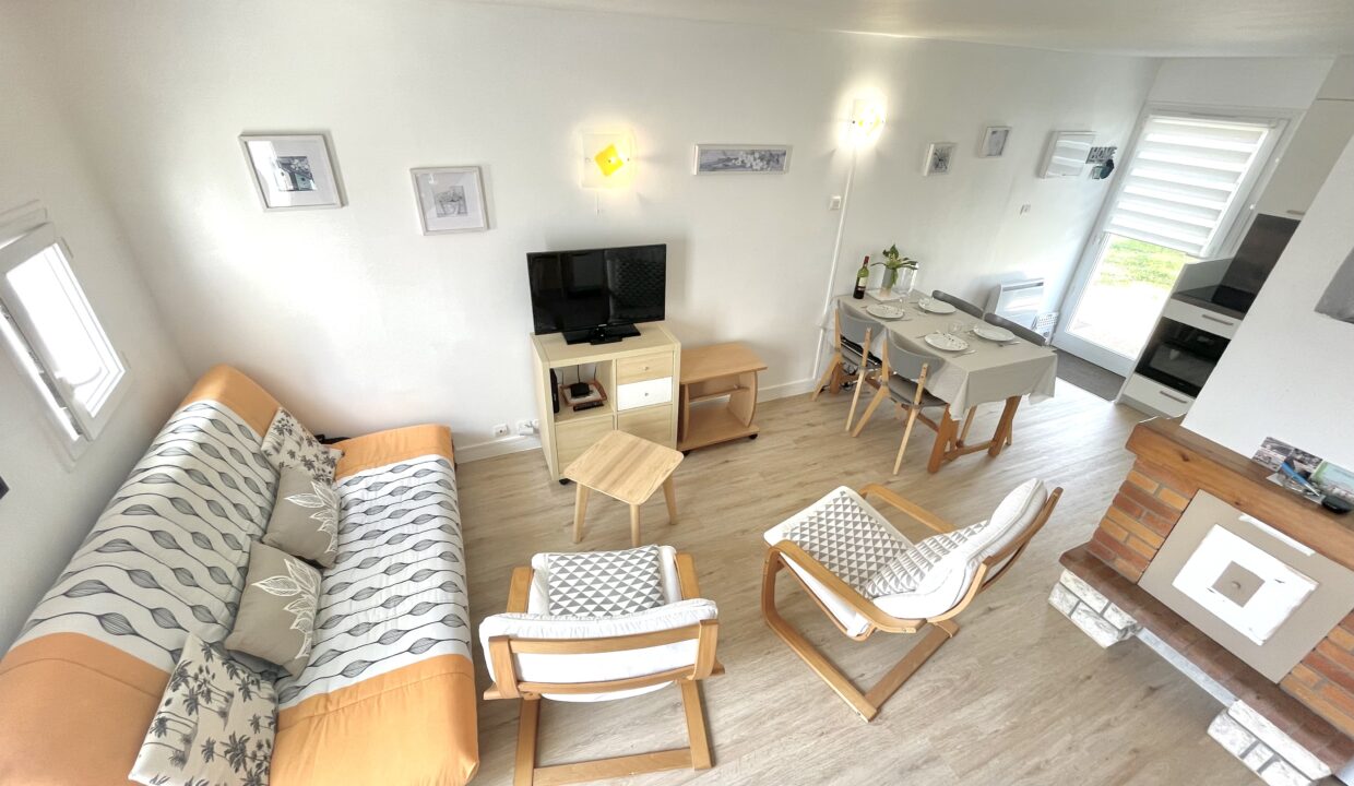 LES-FERMES-MARINES-TYPE-3-ETAGE-PISCINE-CHAUFFEE-ET-TENNIS-COLLECTIFS-COMMERCES-ET-BORD-DE-MER-A-PROXIMITE-WIFI-10
