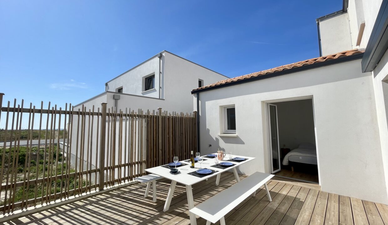 La-Paree-150m-bord-de-mer-belle-maison-recente-et-confortable-110m²-4-chambres-et-8-couchages-WIFI-17