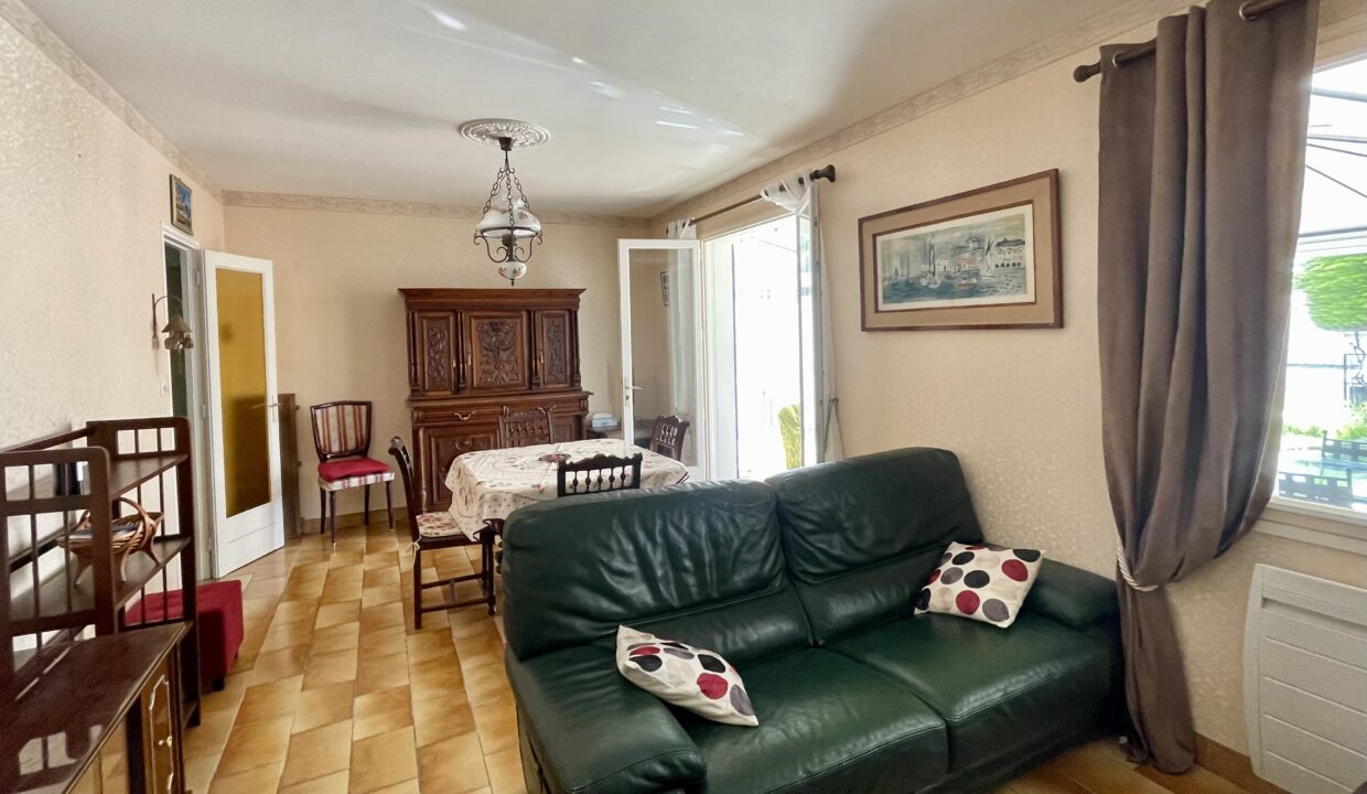 La-Sauzaie-400m-du-bord-de-mer-maison-47m²-1-chambre-4-couchages-Acces-WIFI-7
