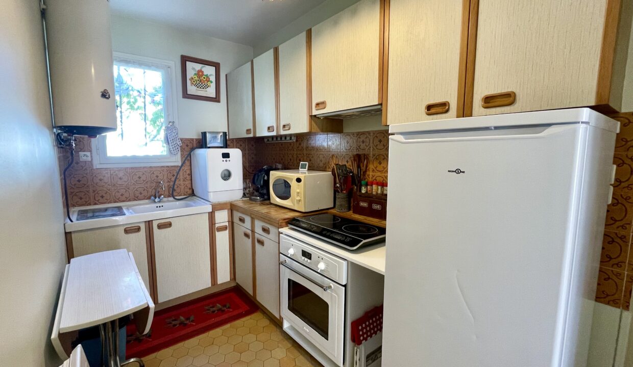 La-Sauzaie-400m-du-bord-de-mer-maison-47m²-1-chambre-4-couchages-Acces-WIFI-9