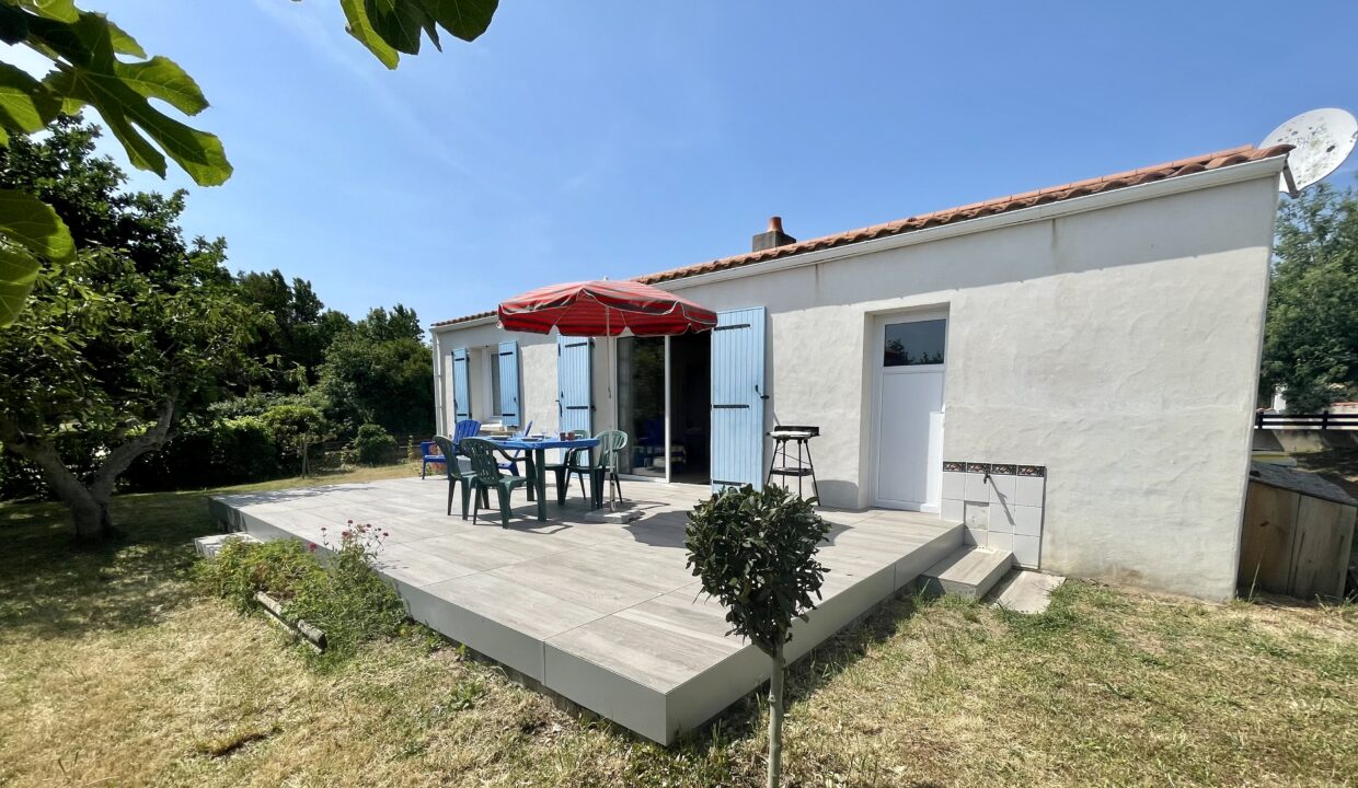 MAISON-DE-PLAIN-PIED-4-couchages-2-chambres-a-mi-chemin-entre-le-bourg-et-la-plage-Proche-Parc-des-Morinieres-10