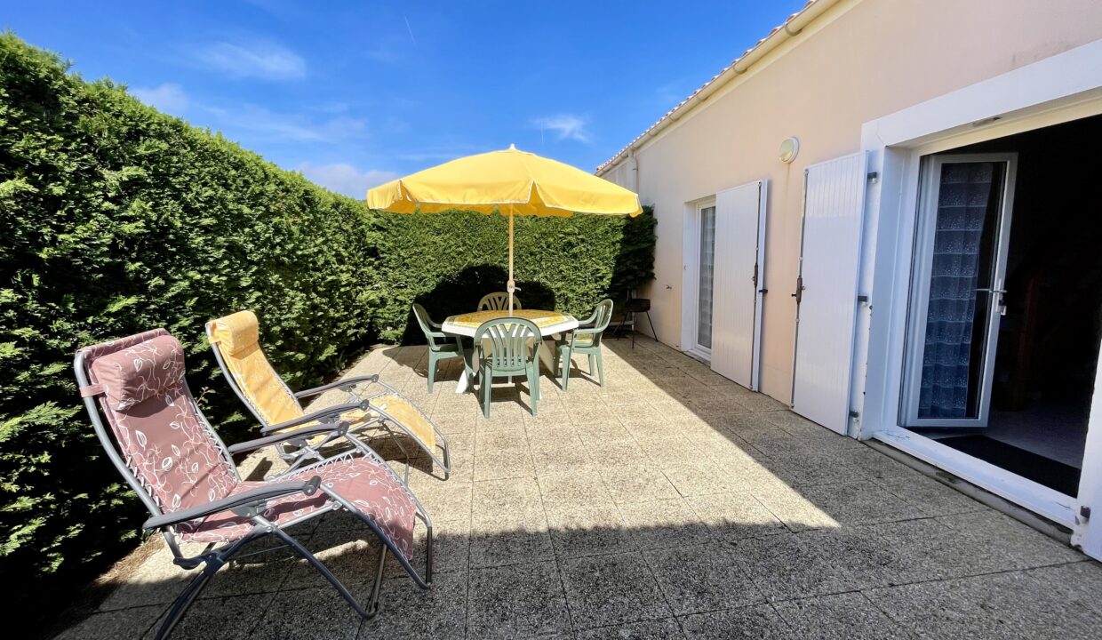 MAISON-DE-VACANCES-DANS-RESIDENCE-PLAGE-A-PIED-MARAIS-GIRARD-6-COUCHAGES-WIFI-1