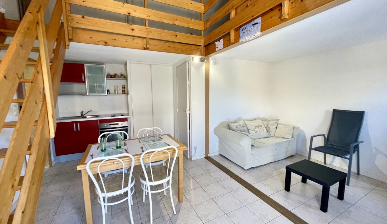 MAISON-DE-VACANCES-DANS-RESIDENCE-PLAGE-A-PIED-MARAIS-GIRARD-6-COUCHAGES-WIFI-2