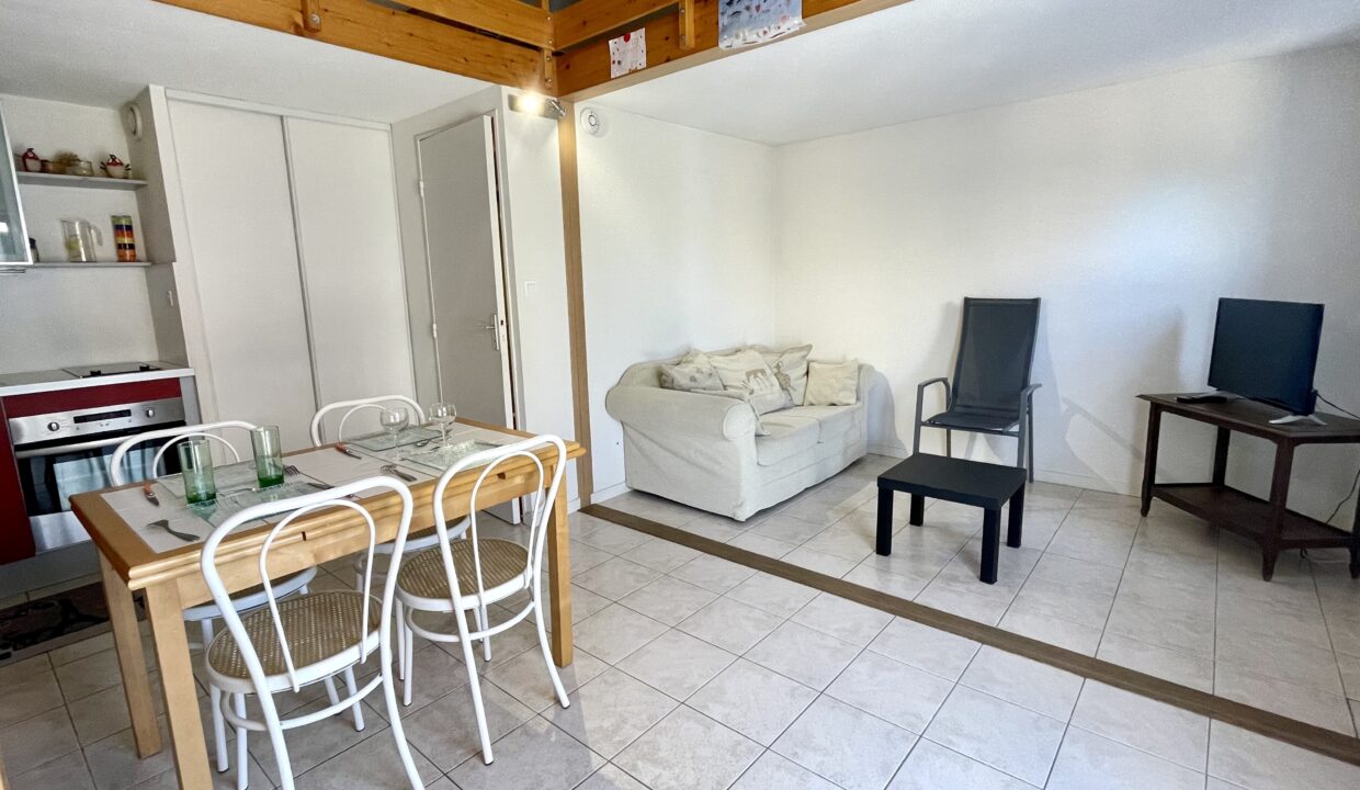 MAISON-DE-VACANCES-DANS-RESIDENCE-PLAGE-A-PIED-MARAIS-GIRARD-6-COUCHAGES-WIFI-3