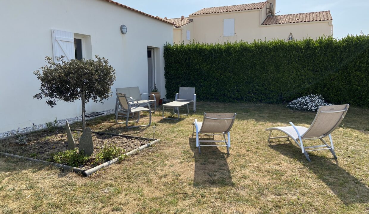MAISON-DE-VACANCES-PLAGE-A-PIED-PROCHE-QUARTIER-ANIMATIONS-ESTIVALES-17