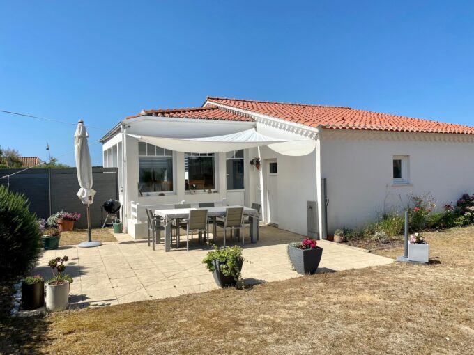 MAISON DE VACANCES - PLAGE A PIED - PROCHE QUARTIER ANIMATIONS ESTIVALES