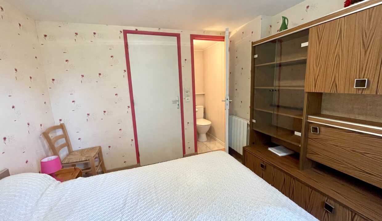 MAISON-FAMILIALE-6-couchages-3-chambres-AU-COEUR-DES-DUNES-DE-LA-SAUZAIE-650M-BORD-DE-MER-Animaux-bienvenus-13