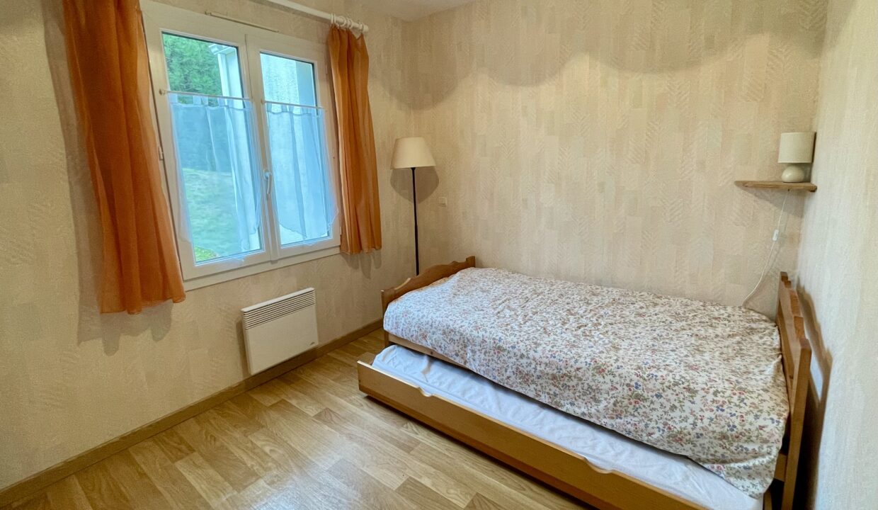 MAISON-FAMILIALE-6-couchages-3-chambres-AU-COEUR-DES-DUNES-DE-LA-SAUZAIE-650M-BORD-DE-MER-Animaux-bienvenus-6
