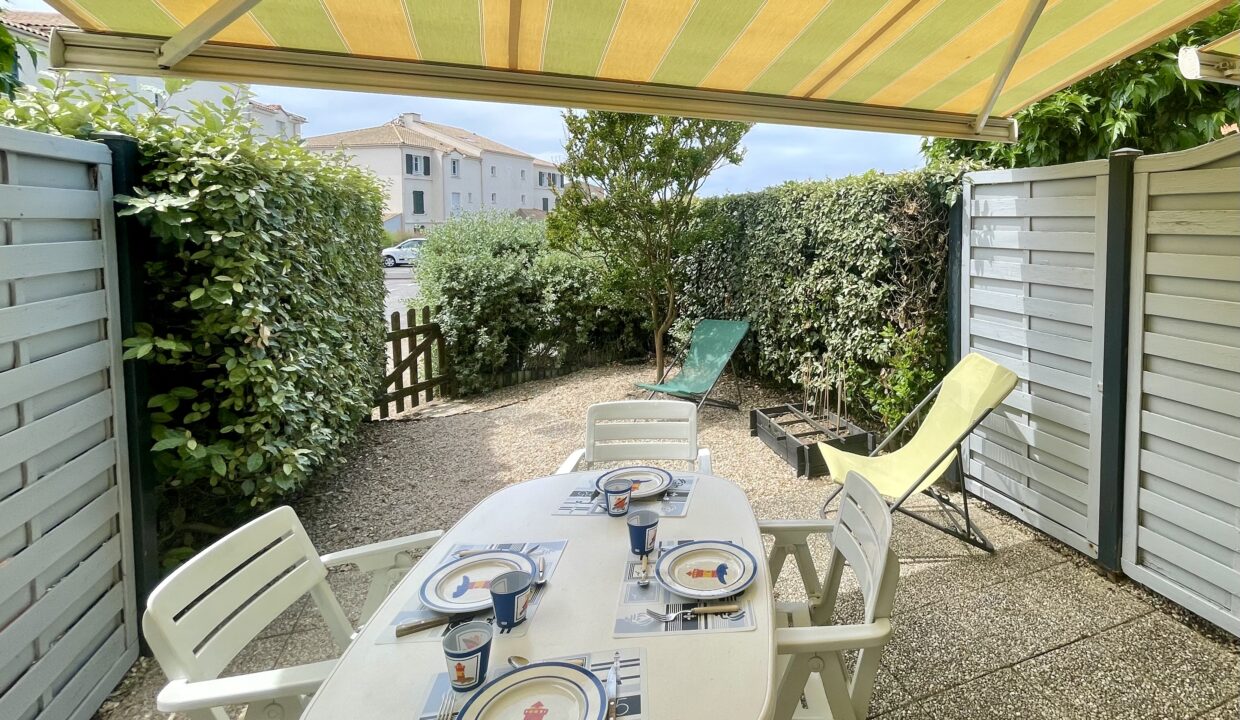 MAISON-RESIDENCE-LA-PAREE-4-COUCHAGES-PISCINE-COLLECTIVE-WIFI-1