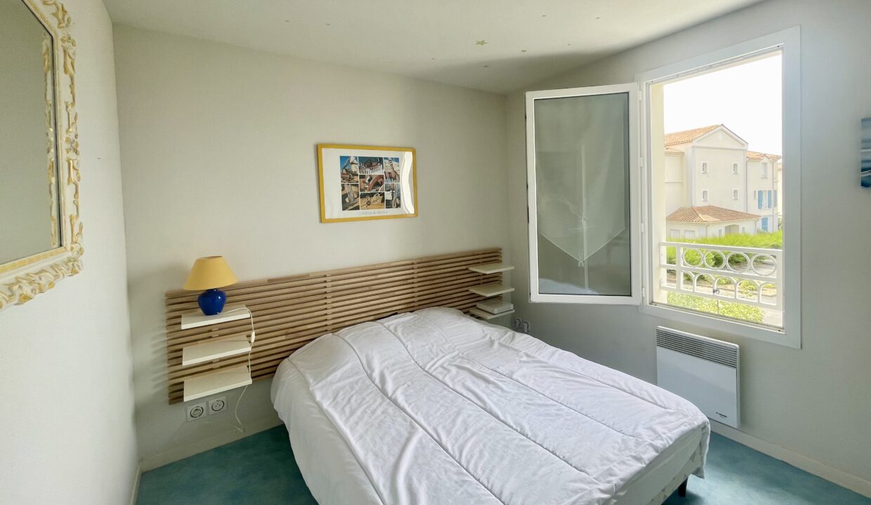 MAISON-RESIDENCE-LA-PAREE-4-COUCHAGES-PISCINE-COLLECTIVE-WIFI-6