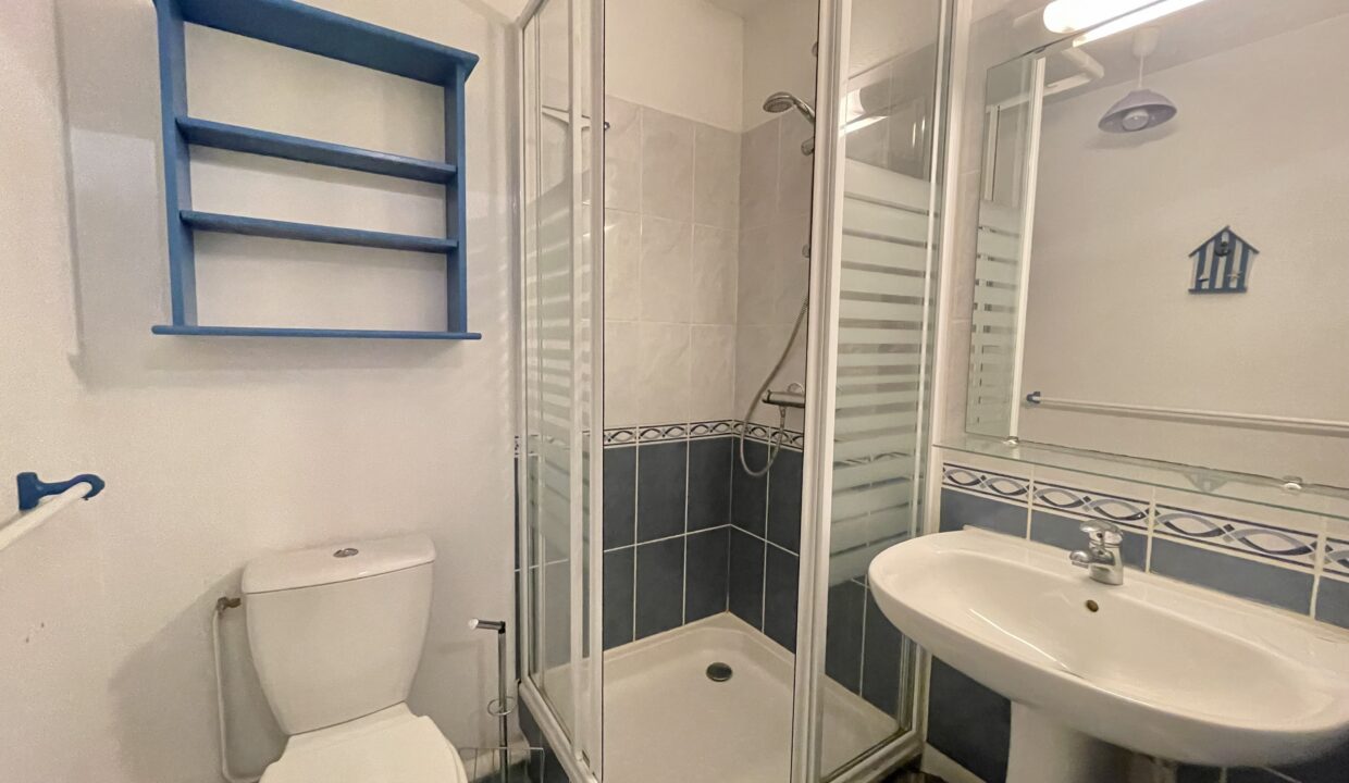 MAISON-RESIDENCE-LA-PAREE-4-COUCHAGES-PISCINE-COLLECTIVE-WIFI-7