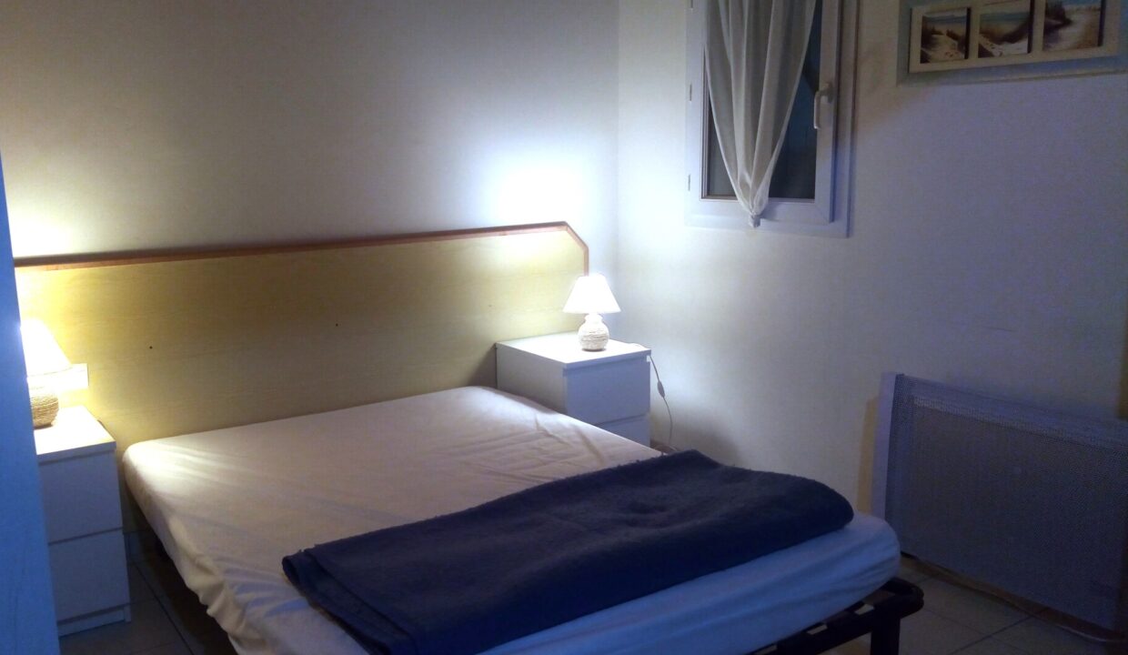 MAISONNETTE-DANS-UNE-RESIDENCE-AVEC-PISCINE-COLLECTIVE-600M-DU-BORD-DE-MER-10