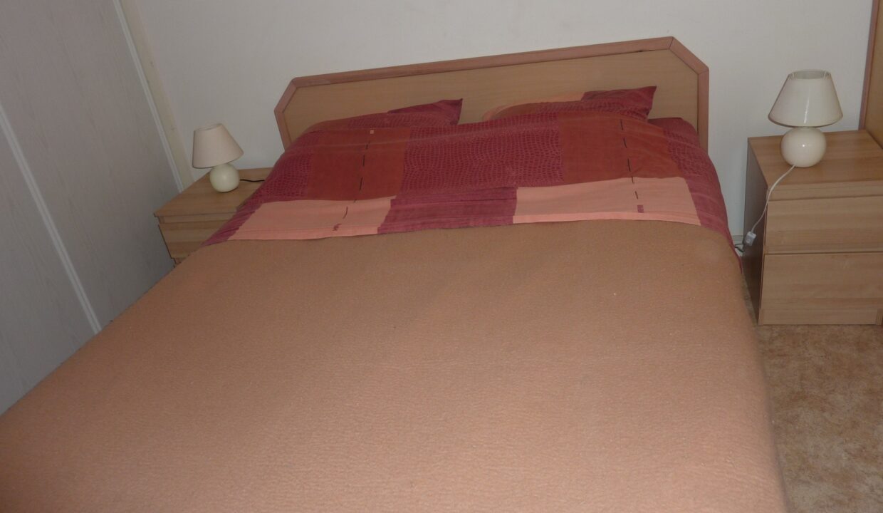 MAISONNETTE-DANS-UNE-RESIDENCE-AVEC-PISCINE-COLLECTIVE-600M-DU-BORD-DE-MER-12