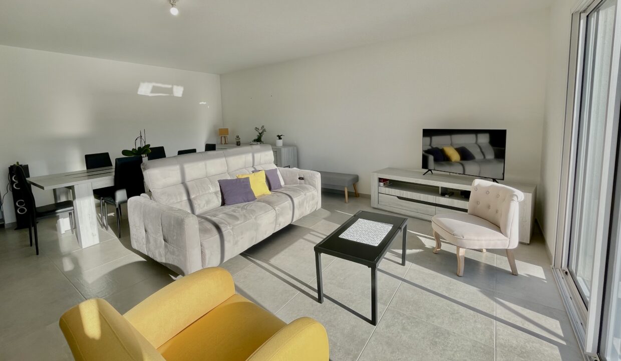 Maison-familiale-recente-6-couchages-3-chambres-a-mi-chemin-du-centre-bourg-et-de-la-plage-des-Dunes-2-Acces-WIFI-3