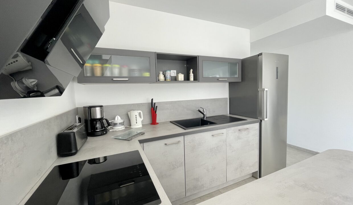 Maison-familiale-recente-6-couchages-3-chambres-a-mi-chemin-du-centre-bourg-et-de-la-plage-des-Dunes-2-Acces-WIFI-7