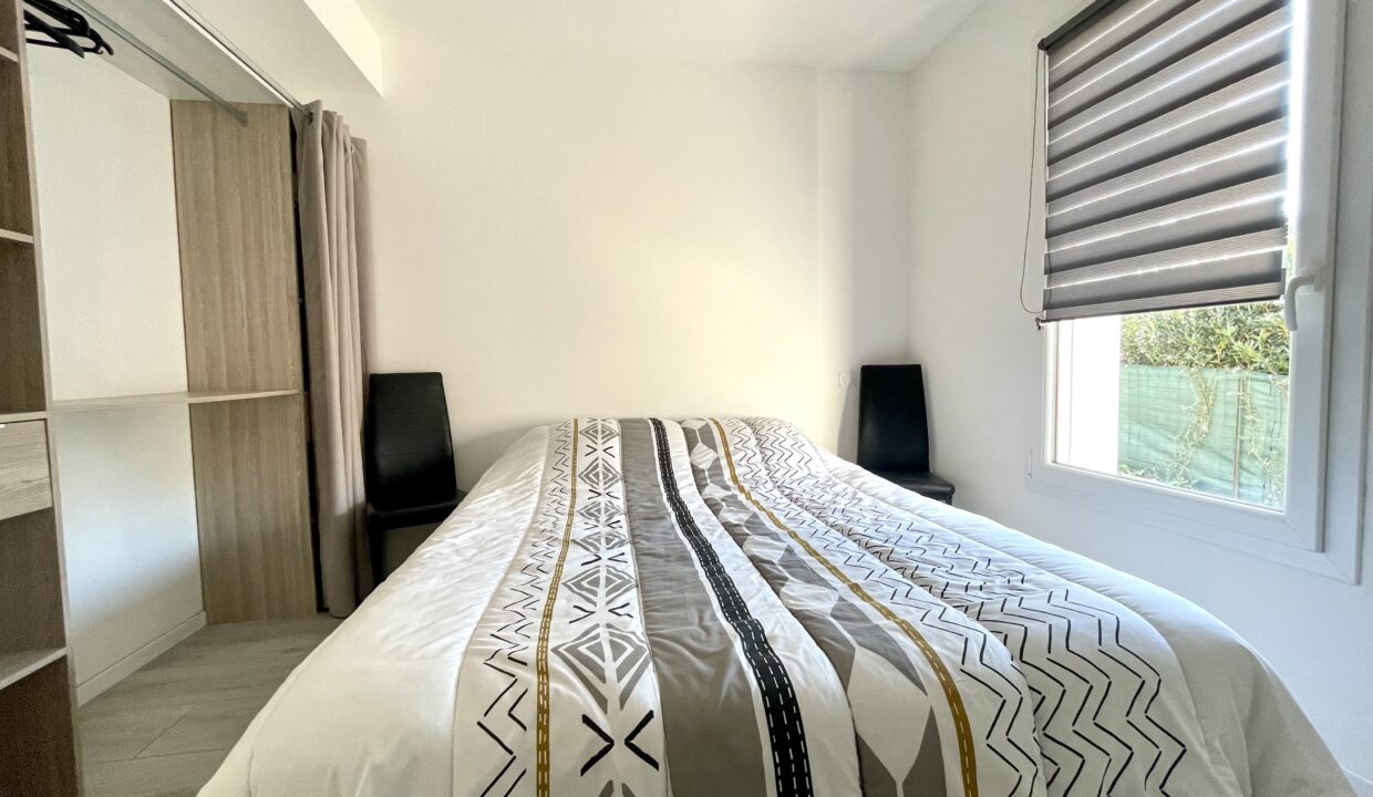 Maison-familiale-recente-6-couchages-3-chambres-a-mi-chemin-du-centre-bourg-et-de-la-plage-des-Dunes-2-Acces-WIFI-9