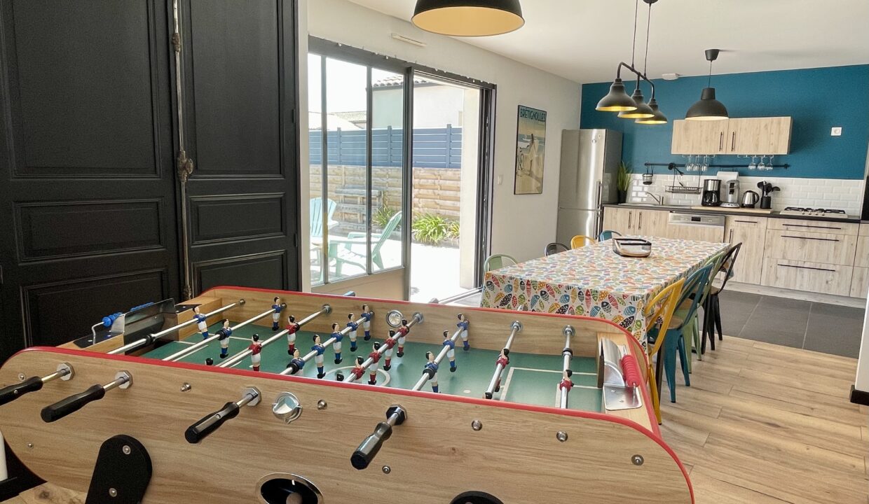 Maison-neuve-pour-vacances-en-duo-1-chambre-a-600-m-de-la-plage-des-Dunes-Confort-et-equipements-de-qualite-WIFI-3