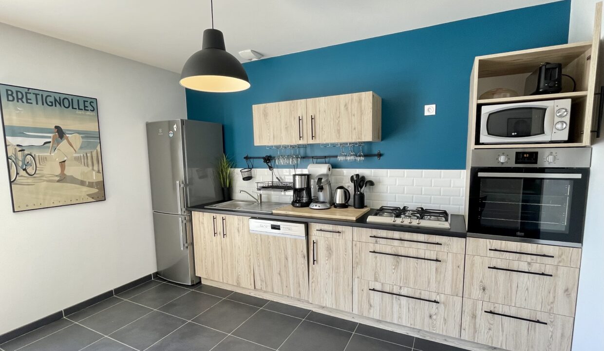 Maison-neuve-pour-vacances-en-duo-1-chambre-a-600-m-de-la-plage-des-Dunes-Confort-et-equipements-de-qualite-WIFI-5