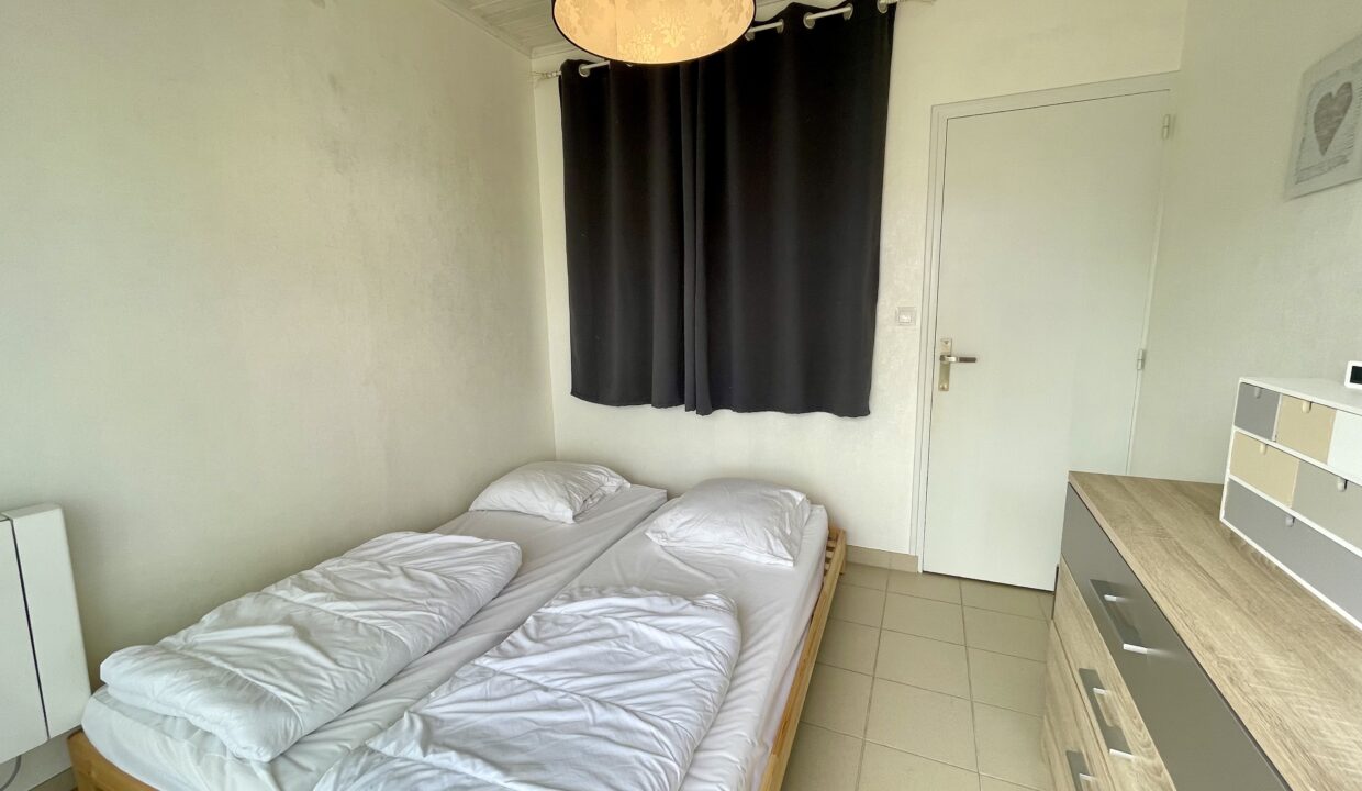 PROCHE-BORD-DE-MER-AGREABLE-MAISON-AVEC-JARDIN-CLOS-DE-TYPE-3-WIFI-13