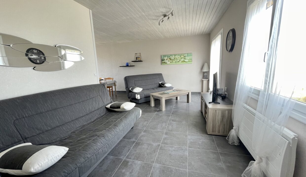 PROCHE-BORD-DE-MER-AGREABLE-MAISON-AVEC-JARDIN-CLOS-DE-TYPE-3-WIFI-2