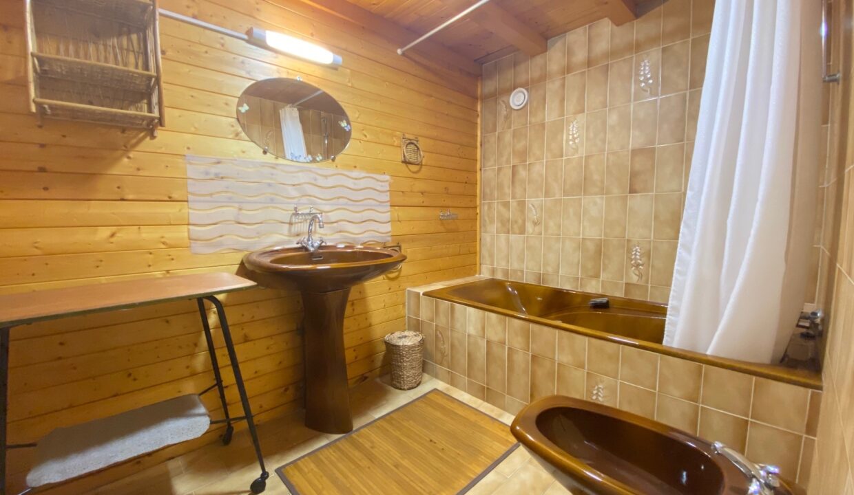 QUARTIER-DE-LA-SAUZAIE-200M-DE-LA-PLAGE-ET-DU-SPOT-DE-SURF-MAISON-4-COUCHAGES-WIFI-9