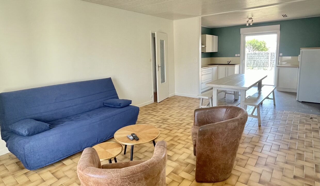 QUARTIER-DE-LA-SAUZAIE-EN-IMPASSE-700M-DE-LA-PLAGE-ET-DU-SPOT-DE-SURF-1