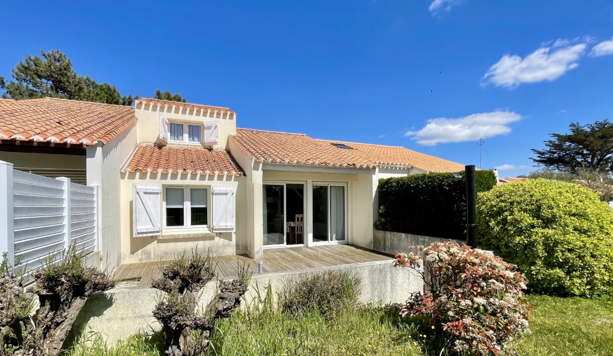 QUARTIER DES DUNES  - MAISON TOUT CONFORT - 300M DE LA GRANDE PLAGE DES DUNES - Animaux bienvenus !