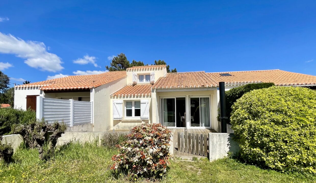 QUARTIER-DES-DUNES-MAISON-TOUT-CONFORT-300M-DE-LA-GRANDE-PLAGE-DES-DUNES-Animaux-bienvenus-16