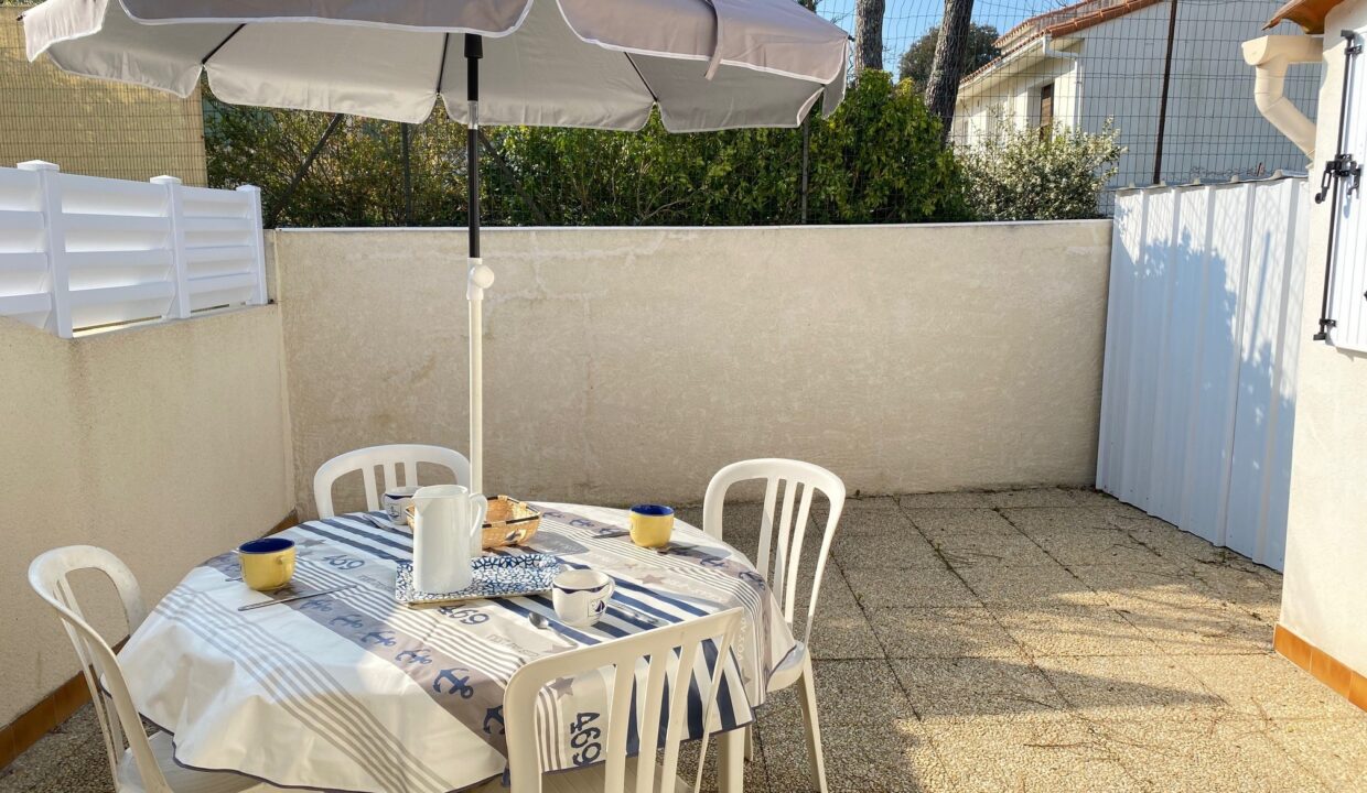 QUARTIER-DES-DUNES-PETITE-RESIDENCE-DE-VACANCES-PROXIMITE-PLAGE-DES-DUNES-Acces-WIFI-9