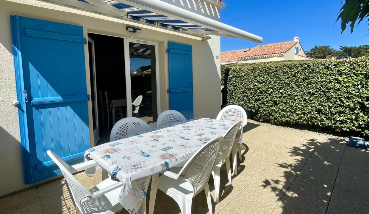 QUARTIER-DES-DUNES-RESIDENCE-AVEC-PISCINE-ext.-CHAUFFEE-ET-TENNIS-COLLECTIFS-ACCES-DIRECT-A-LA-PLAGE-WIFI-13