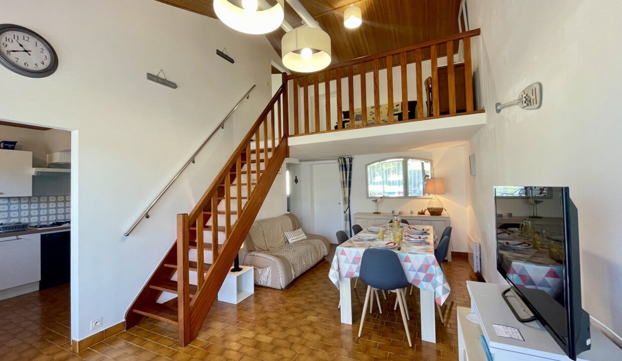 QUARTIER-DES-DUNES-RESIDENCE-DES-OISEAUX-maison-63m²-et-6-couchages-300-M-DE-LA-PLAGE-DES-DUNES-2